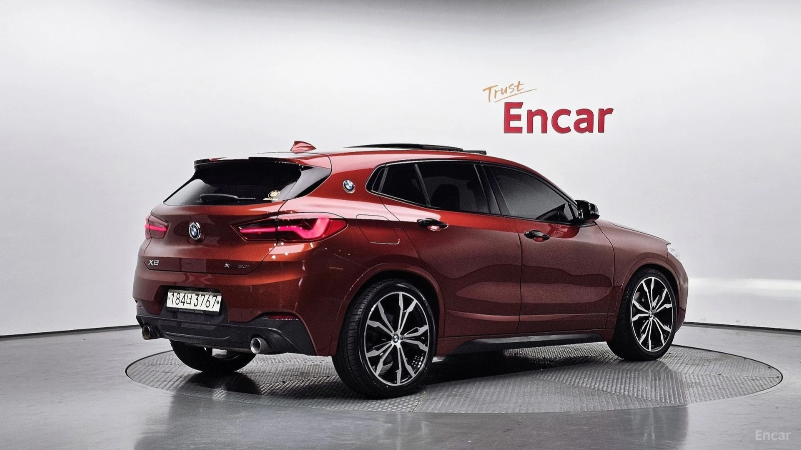 BMW X2 M SPORT| HUD| SUNROOF| MEMORY| POWER TAILGATE | Mobile.bg � ����������� 3