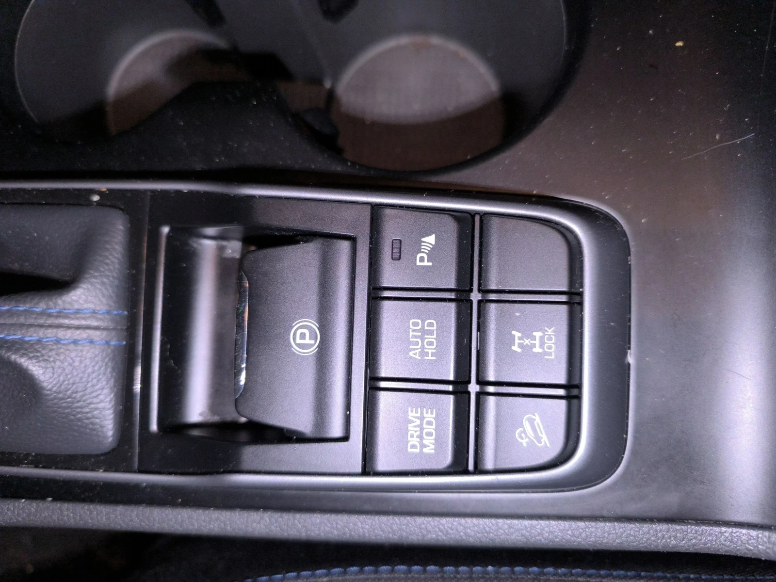 Hyundai Tucson, снимка 11 - Автомобили и джипове - 56487569