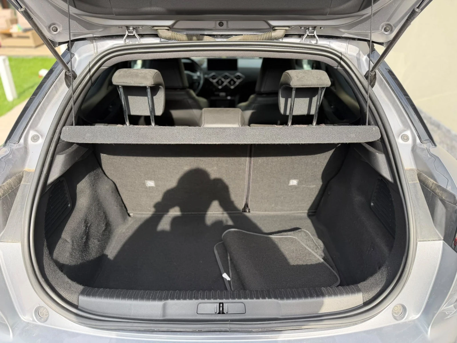 DS DS 3 Crossback 1.2 Performance, снимка 15 - Автомобили и джипове - 56662452