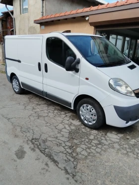 Opel Vivaro 2.0 114кс , снимка 2