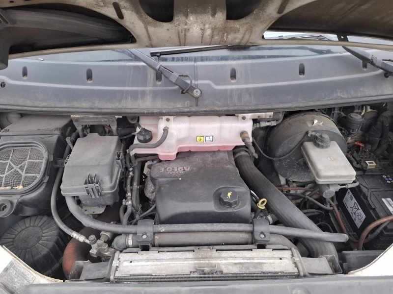 Iveco Daily 40C15, снимка 10 - Бусове и автобуси - 53454178