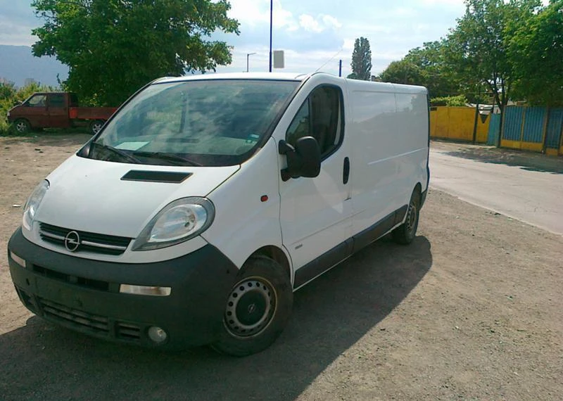 Opel Vivaro 2.5cdti/на части, снимка 6 - Бусове и автобуси - 5885256