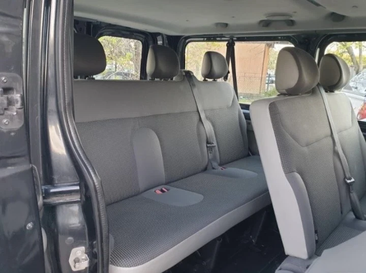 Opel Vivaro, снимка 10 - Бусове и автобуси - 54368653
