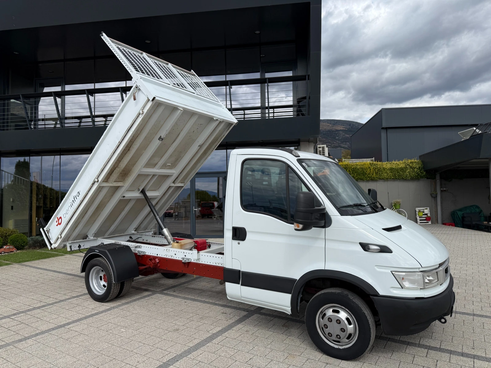 Iveco Daily 40C15 до 3.5т. 3.40м. , снимка 2 - Бусове и автобуси - 56083869