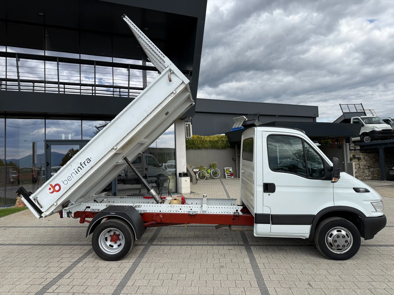 Iveco Daily 40C15 до 3.5т. 3.40м. , снимка 8 - Бусове и автобуси - 56083869