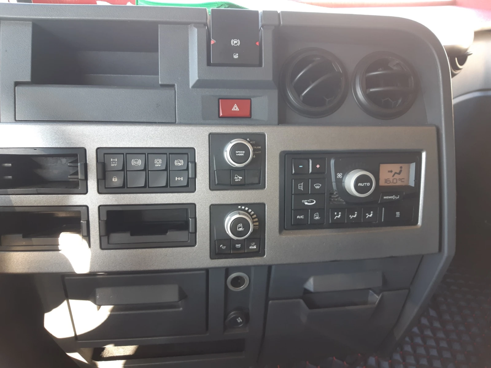 Renault T 480, снимка 7 - Камиони - 54091861