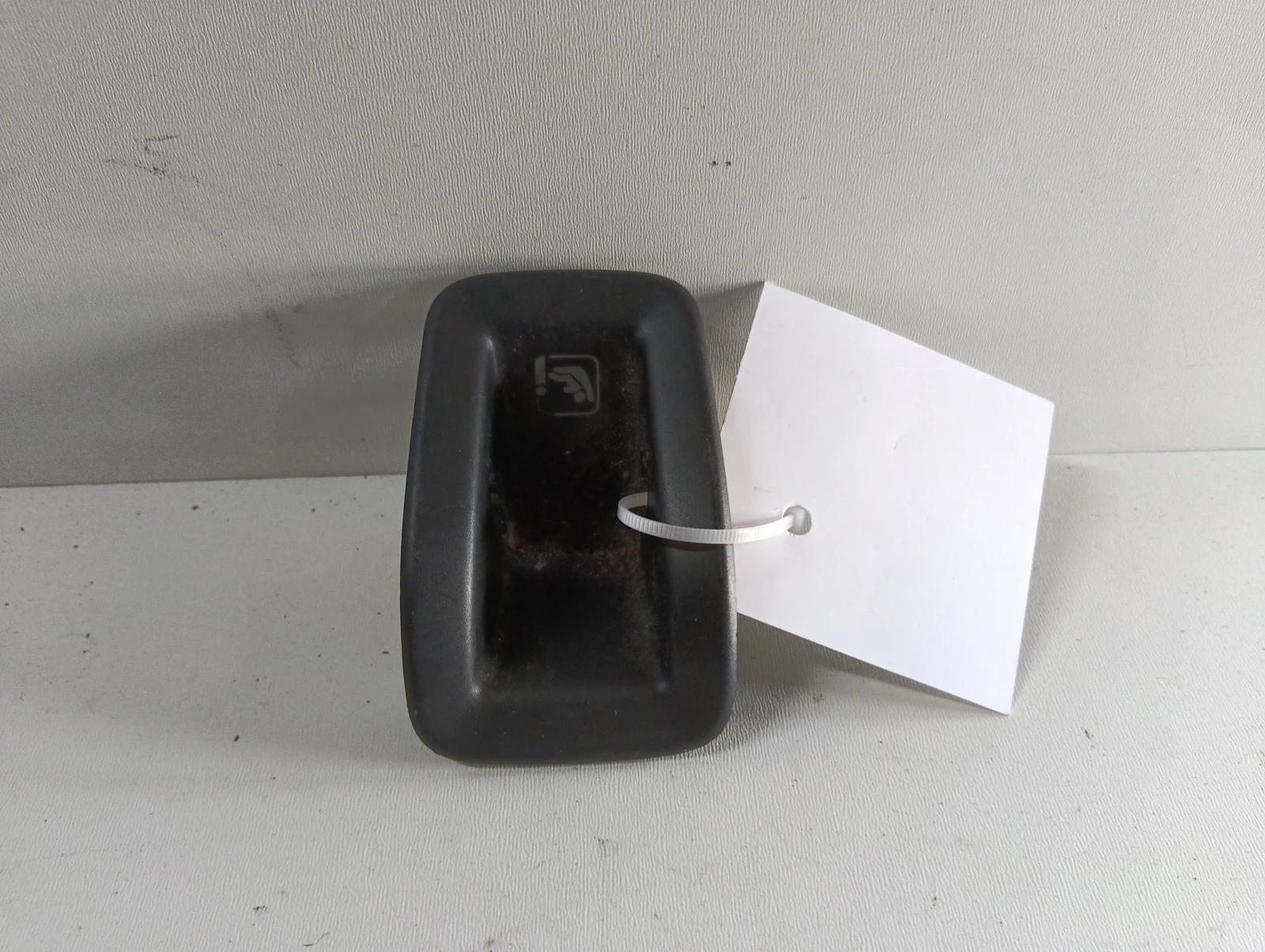 капаче изофикс 8W0887233A 8W0887233B Audi A4