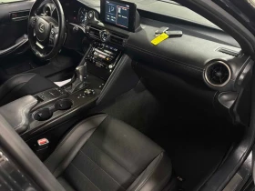 Lexus IS 300 АВТО КРЕДИТ, снимка 13