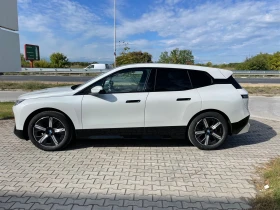 BMW iX xDrive40, снимка 3