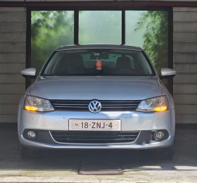 VW Jetta 1.6TDI Highline Executive 2013, снимка 1