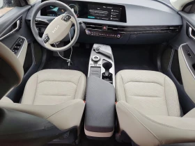 Kia EV6 WIND !УНИКАТ! #ПЪЛНО ОБОРУДВАНЕ# !ПАНОРАМА | Auto.bg — изображение 8