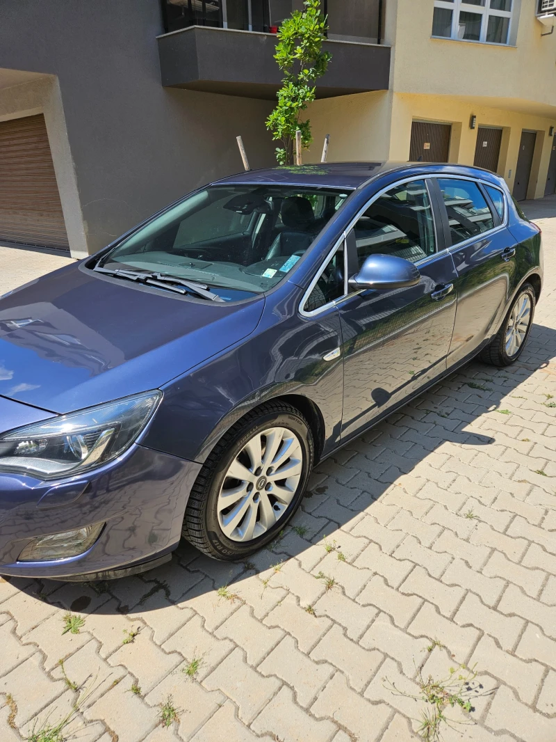 Opel Astra, снимка 6 - Автомобили и джипове - 47064034