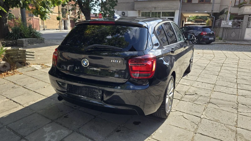 BMW 118 118 i, снимка 8 - Автомобили и джипове - 47850788