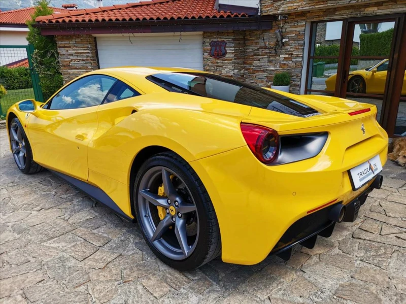 Ferrari 488 GTB, снимка 6 - Автомобили и джипове - 48470143