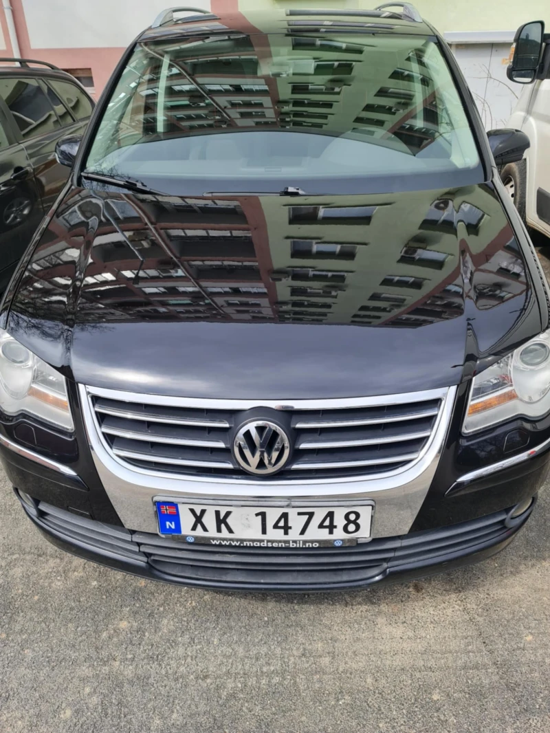 VW Touran, снимка 1 - Автомобили и джипове - 49535437