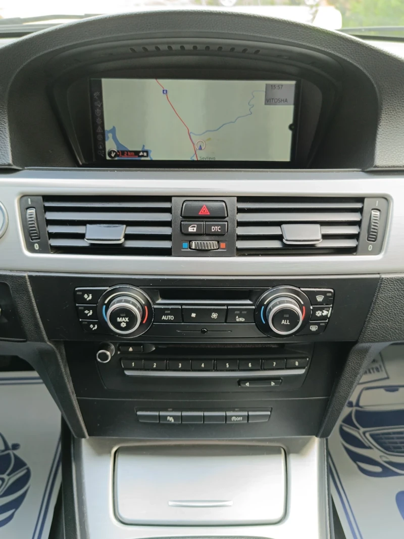 BMW 320 Face///184кс.///M-Pack///RWD, снимка 10 - Автомобили и джипове - 51044687