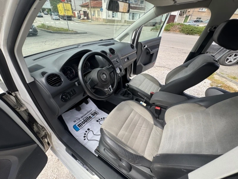 VW Caddy Edition 30, снимка 8 - Автомобили и джипове - 52470265