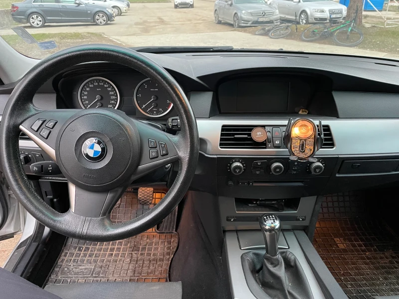 BMW 530 530D ЧИП ръчка ТОП ТЕХН. Състояние, снимка 8 - Автомобили и джипове - 52997724