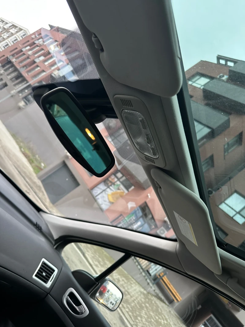 Peugeot 307 1.6 Hdi, Pанорамен таван, 7 Места, Facelift, снимка 16 - Автомобили и джипове - 53215714