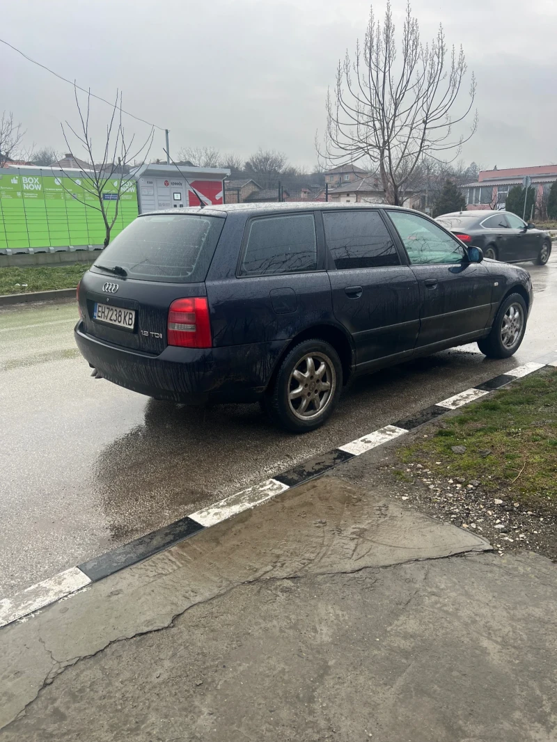 Audi A4, снимка 6 - Автомобили и джипове - 53296018