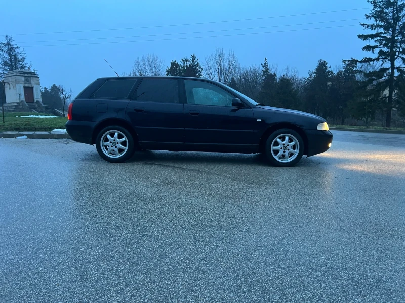 Audi A4, снимка 2 - Автомобили и джипове - 53296018