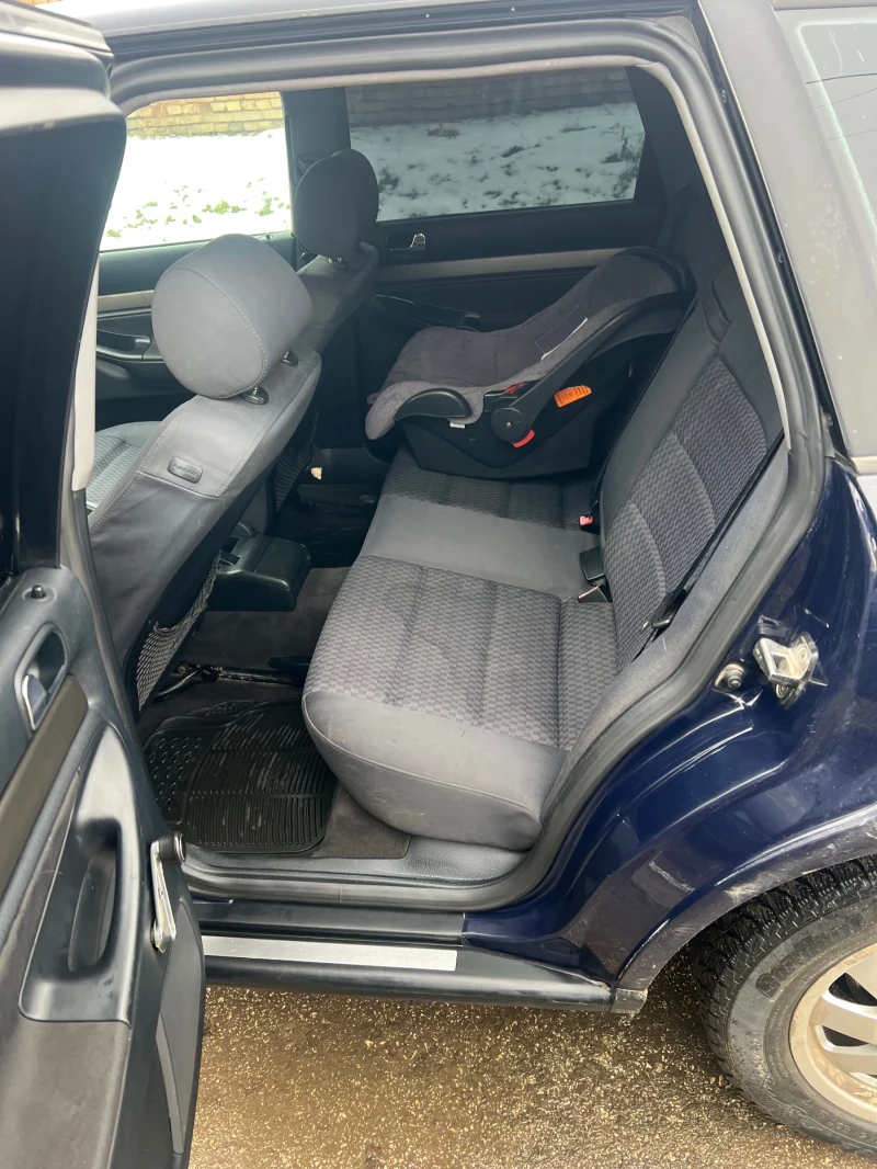 Audi A4, снимка 9 - Автомобили и джипове - 53296018