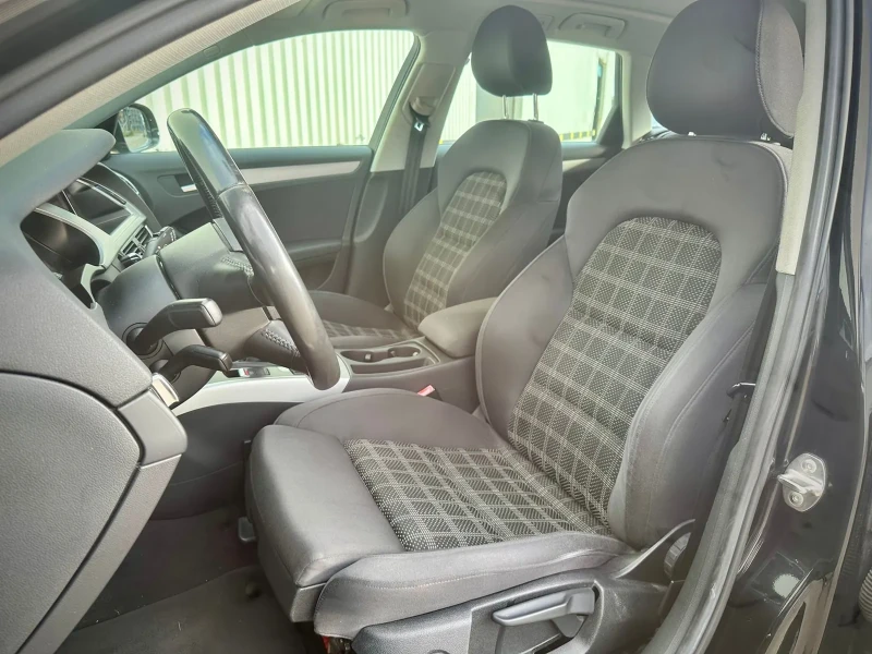 Audi A4 Avant 2.0 TFSI, 2010г., снимка 15 - Автомобили и джипове - 53507346