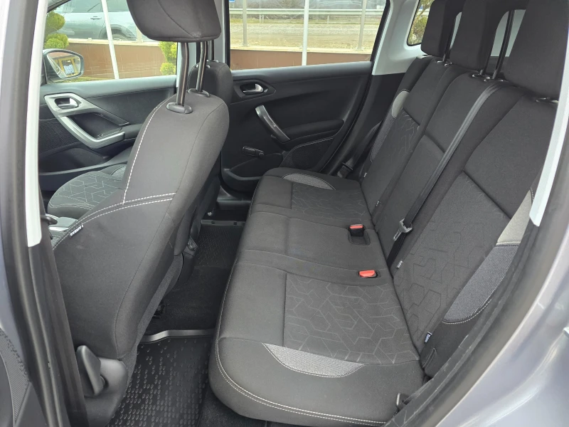 Peugeot 2008 1, 6 HDI НАВИГАЦИЯ !! РЕАЛНИ 139000 км. ЕВРО 6 !!, снимка 14 - Автомобили и джипове - 53517672