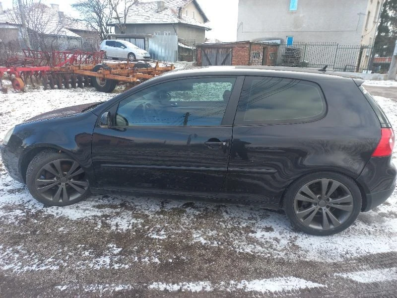 VW Golf 2.0, снимка 2 - Автомобили и джипове - 47236391