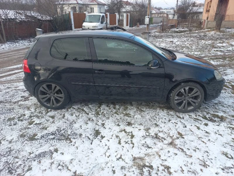 VW Golf 2.0, снимка 3 - Автомобили и джипове - 47236391