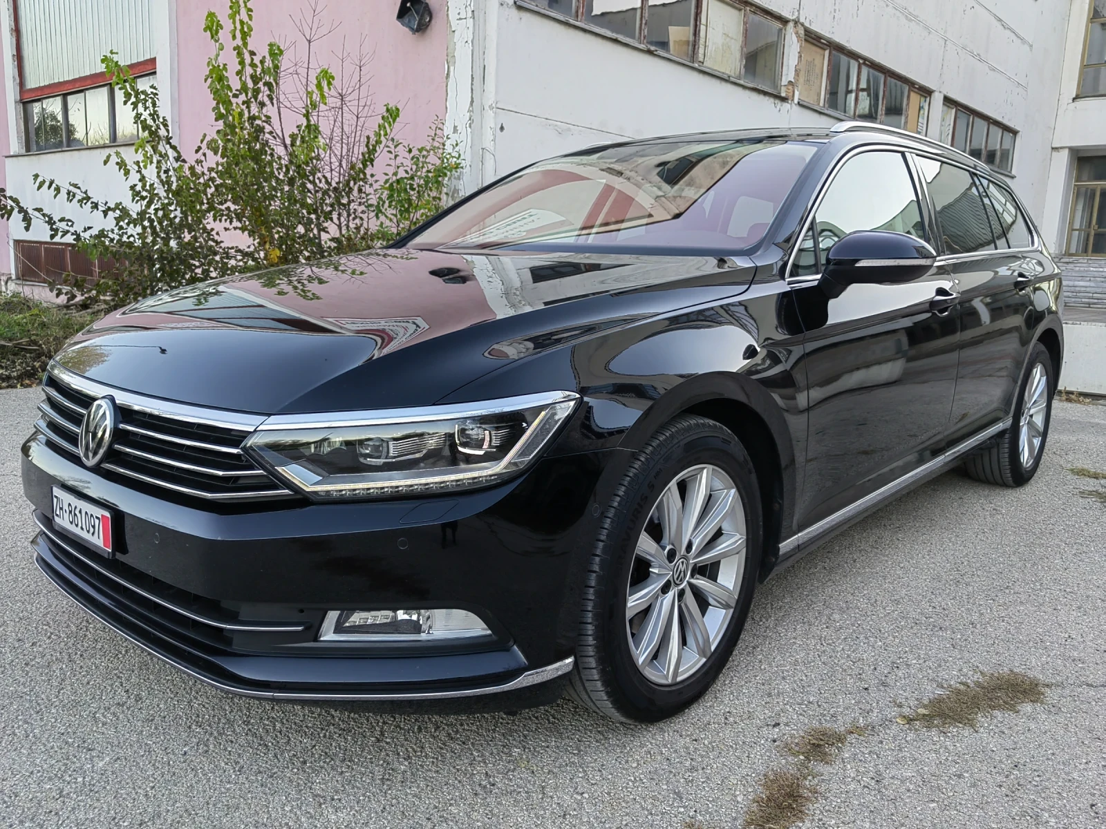 VW Passat 2.0TSI / DSG / HIGHLINE - изображение 6