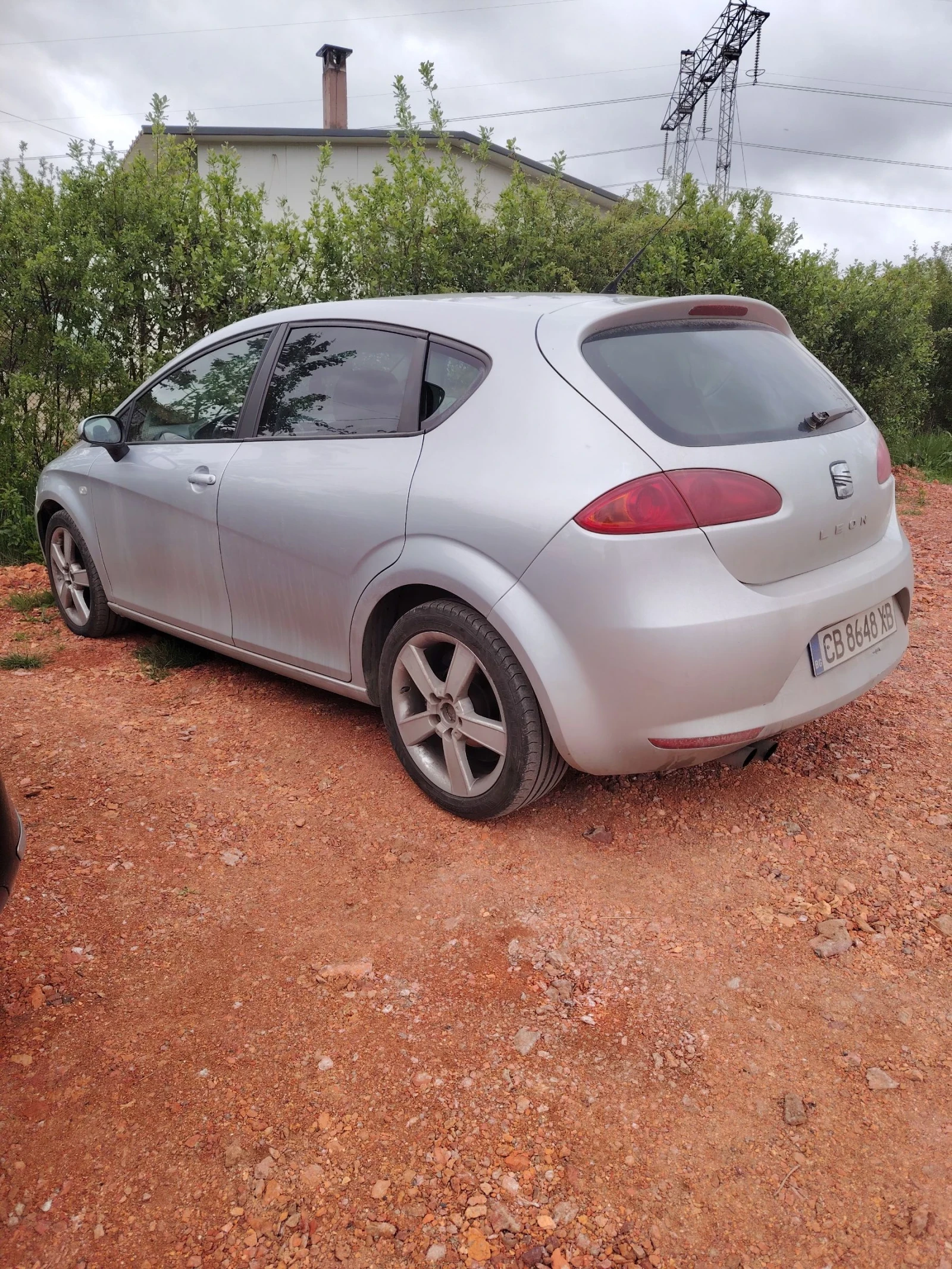 Seat Leon 2.0TDI - изображение 5