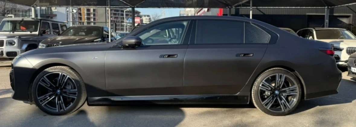 BMW 760 BMW i7 X Dtive60 М Package.БАРТЕР! - изображение 3