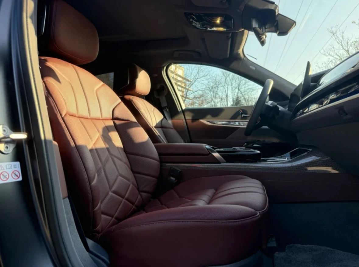 BMW 760 BMW i7 X Dtive60 М Package.БАРТЕР! - изображение 8
