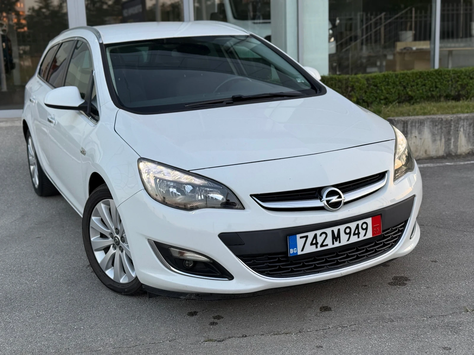 Opel Astra 1.4 Турбо 140 кс GPL COSMO - изображение 6