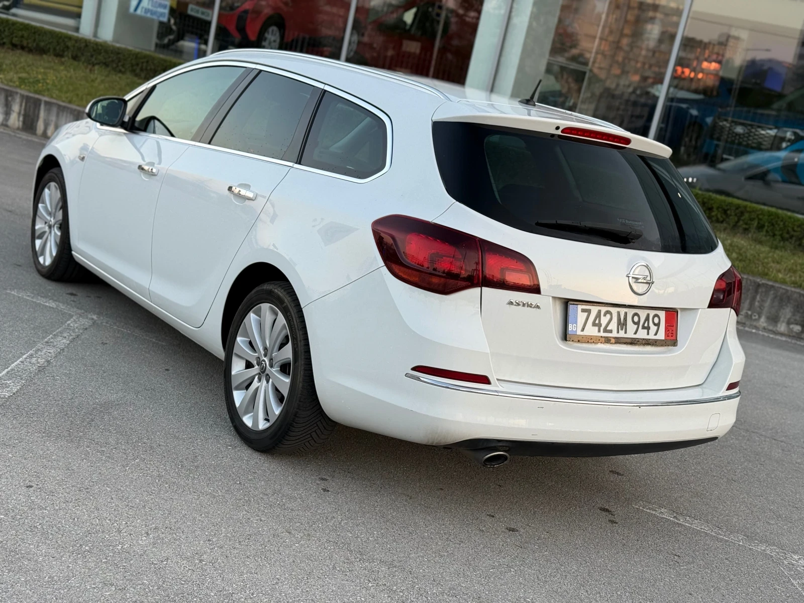 Opel Astra 1.4 Турбо 140 кс GPL COSMO - изображение 5
