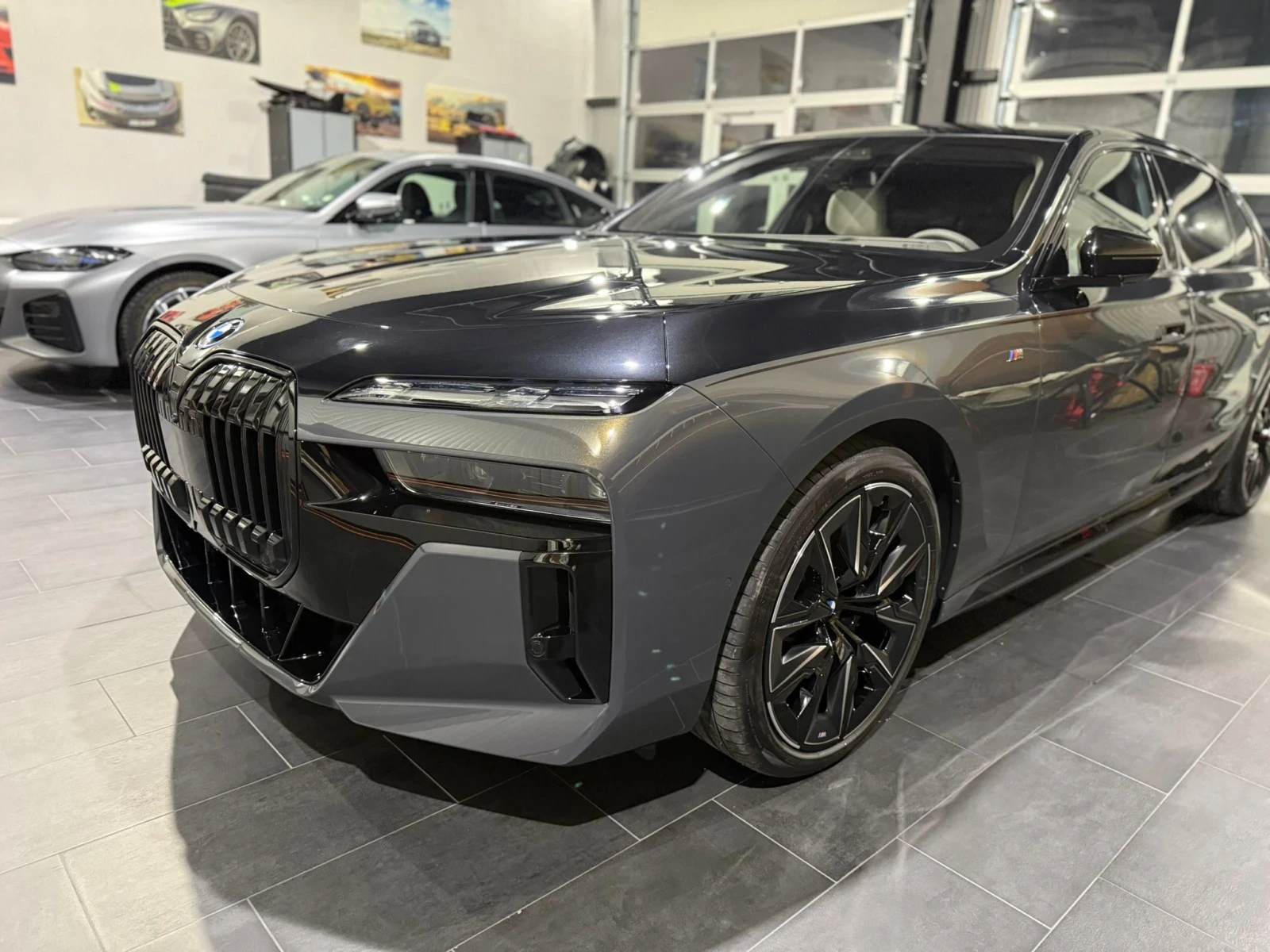 BMW i7 M60 - изображение 6