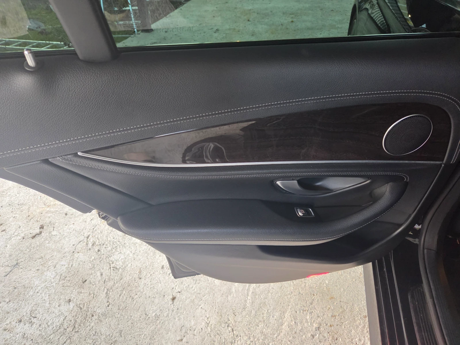 Mercedes-Benz E 220  - изображение 10