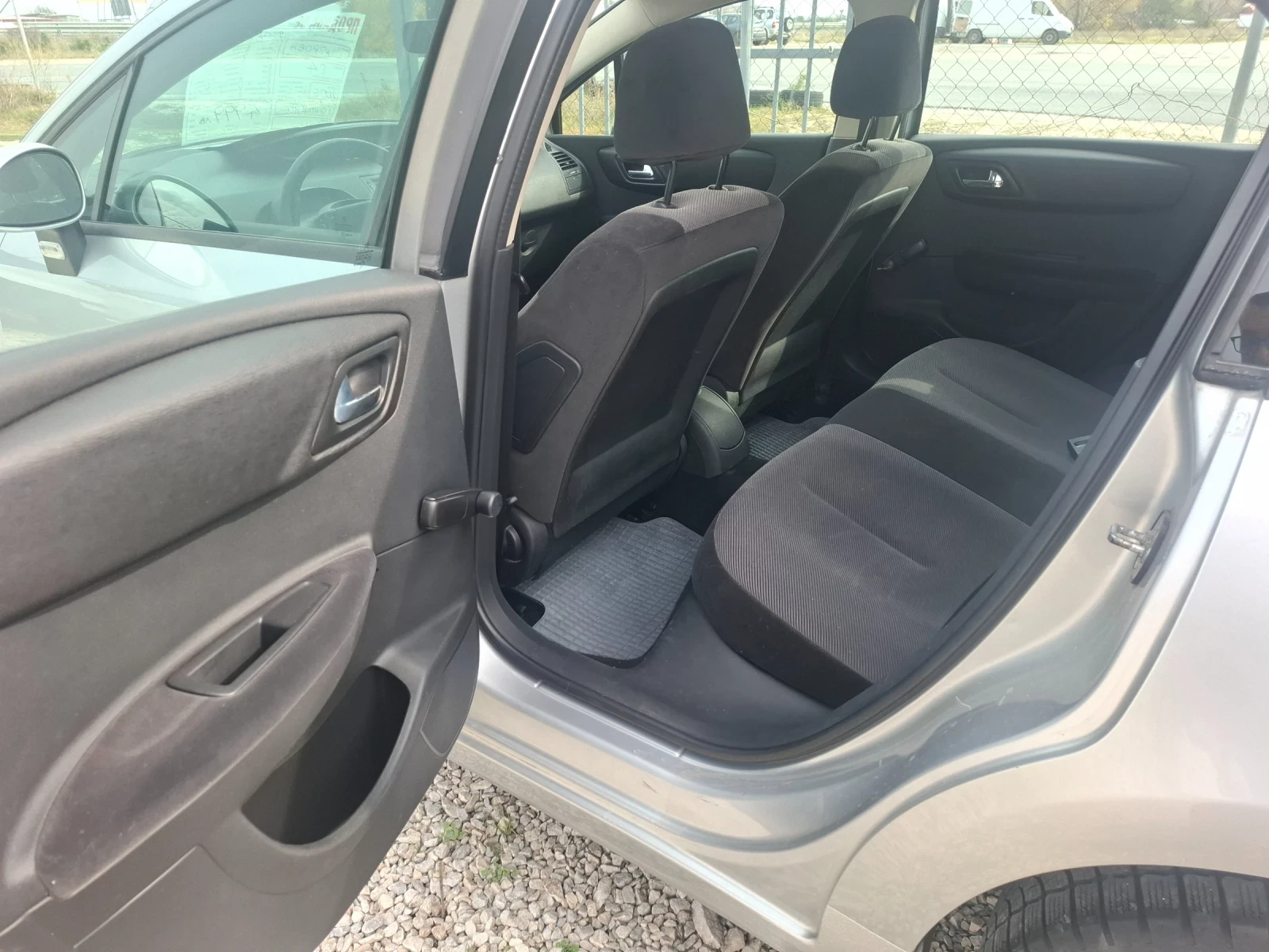 Citroen C4 1.6 HDI.90k.c. | Mobile.bg   12