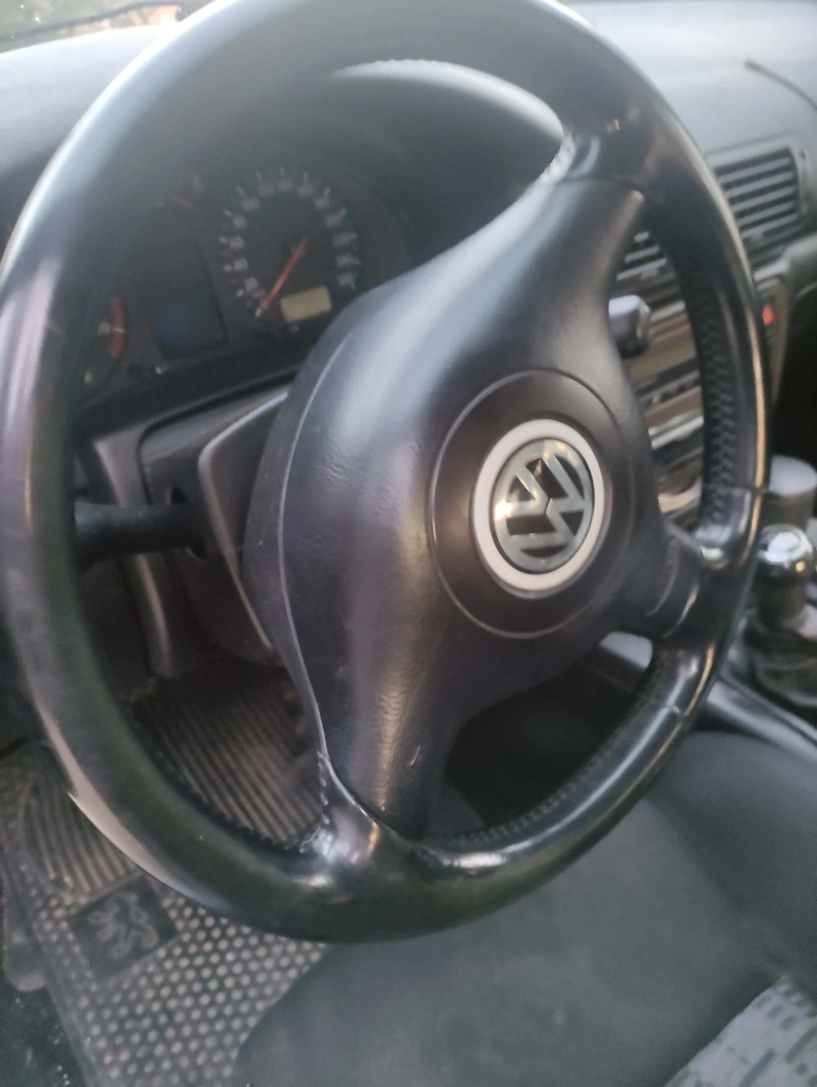 VW Passat  - изображение 5