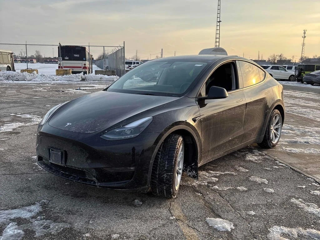 Tesla Model Y * Long Range * CARFAX * ��� ������������ ������ | Mobile.bg � ����������� 1