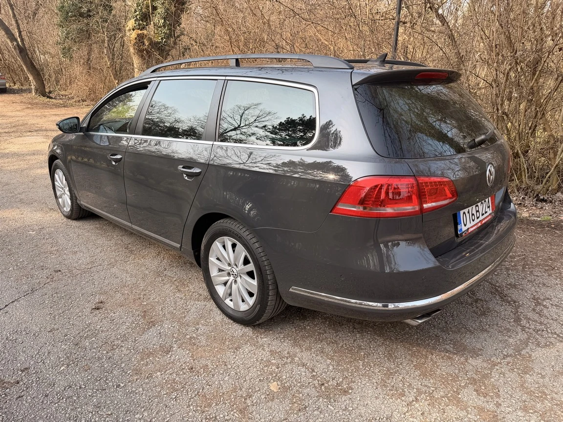 VW Passat 2.0tdi 4-motion NAVI!, снимка 6 - Автомобили и джипове - 53756566