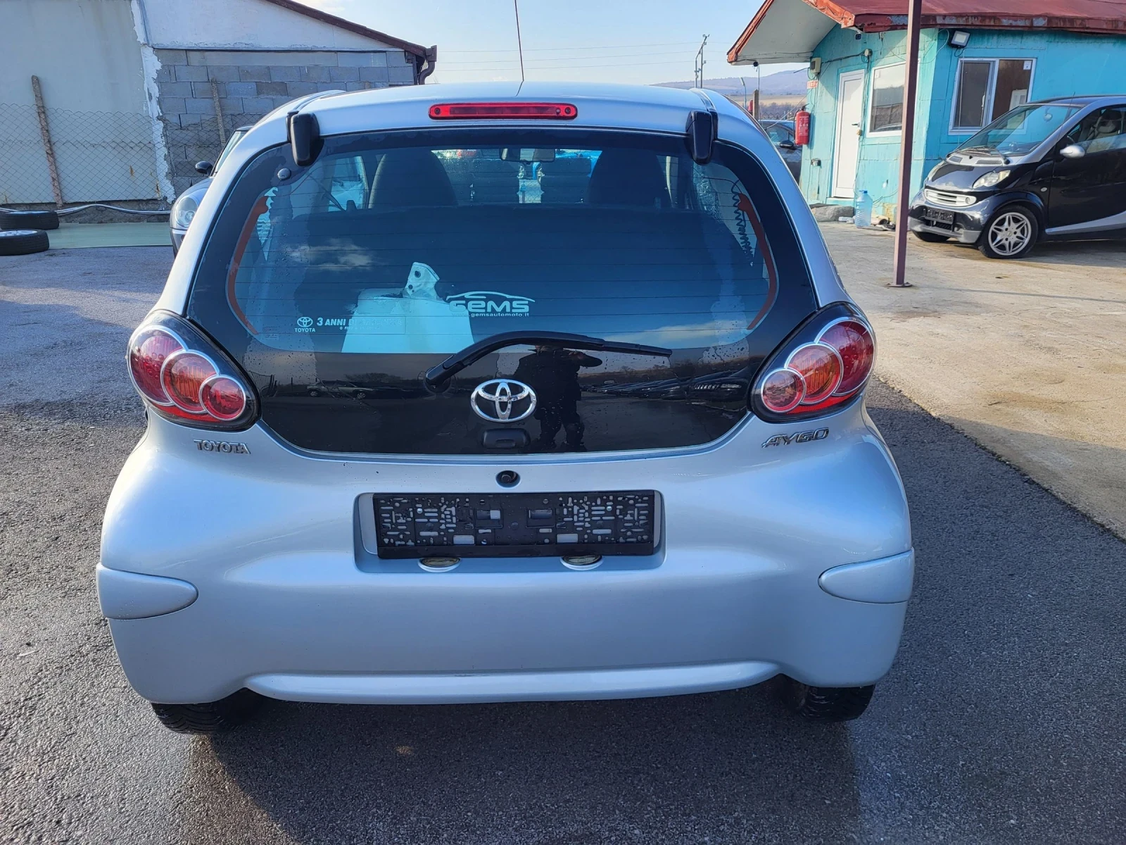 Toyota Aygo 1.0i, снимка 5 - Автомобили и джипове - 53760300