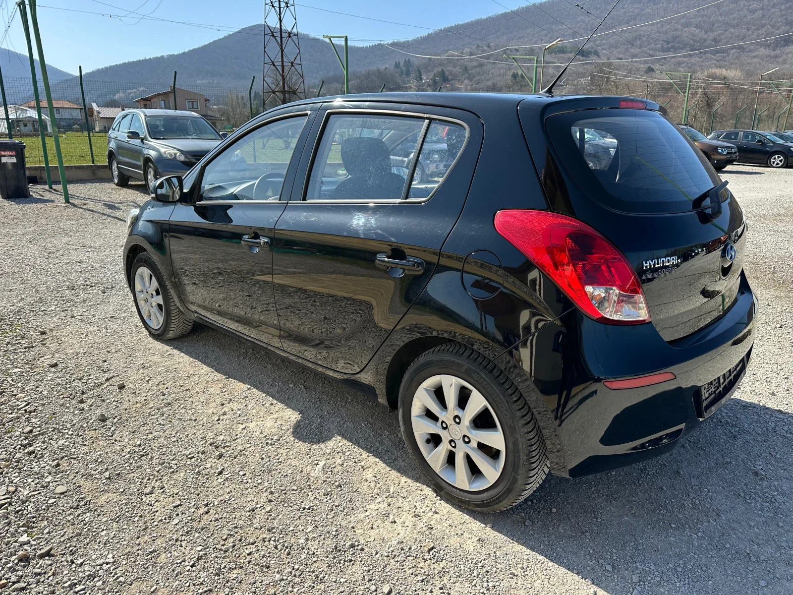 Hyundai I20 1.3 I 85kc , снимка 6 - Автомобили и джипове - 53843881