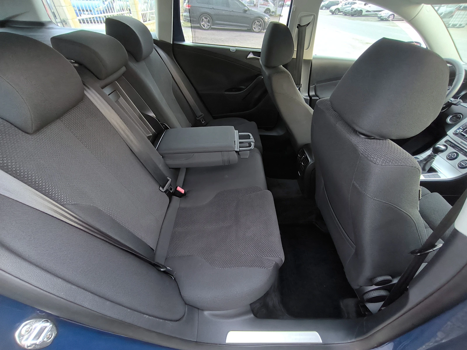 VW Passat 2.0tdi COMMON RAIL EURO5, снимка 14 - Автомобили и джипове - 53953769