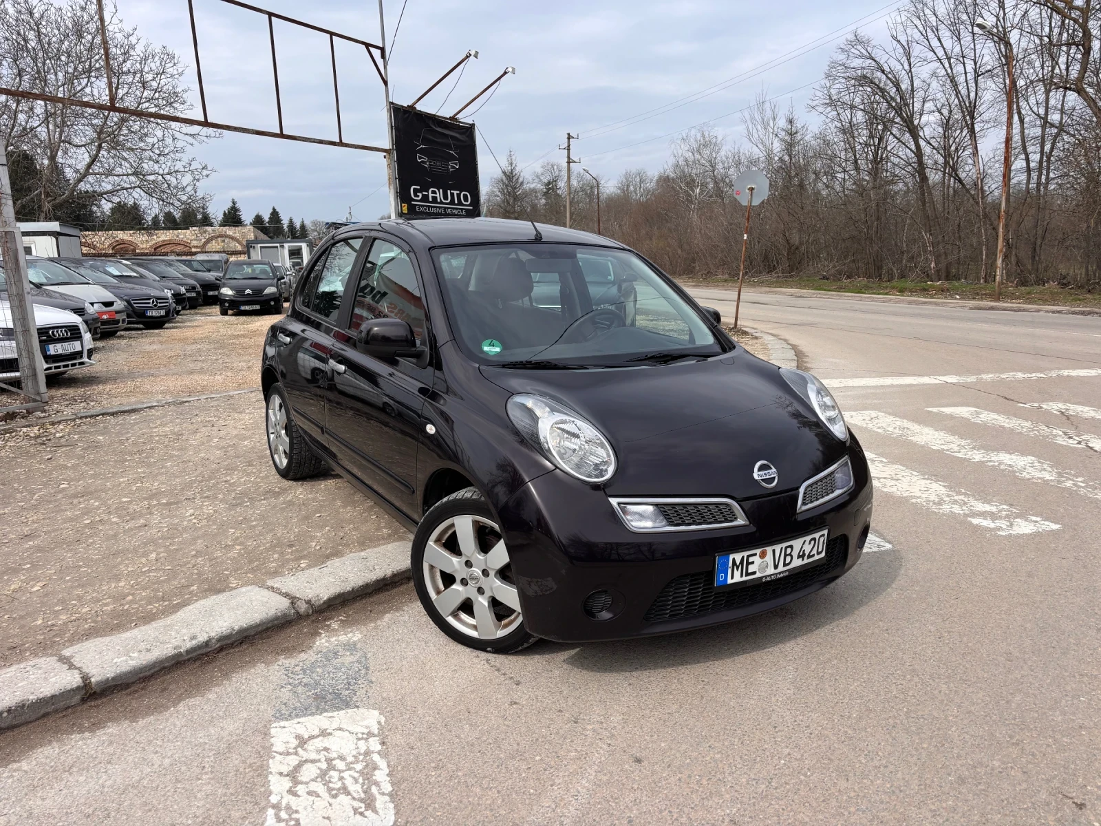 Nissan Micra 1.3i, снимка 3 - Автомобили и джипове - 54035257