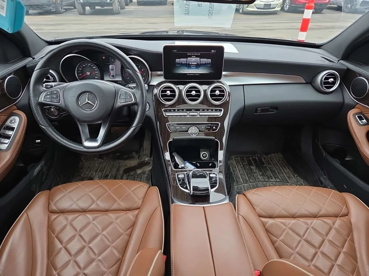 Mercedes-Benz C 300  4Matic  | 360 | PANORAMA | , снимка 9 - Автомобили и джипове - 54199168