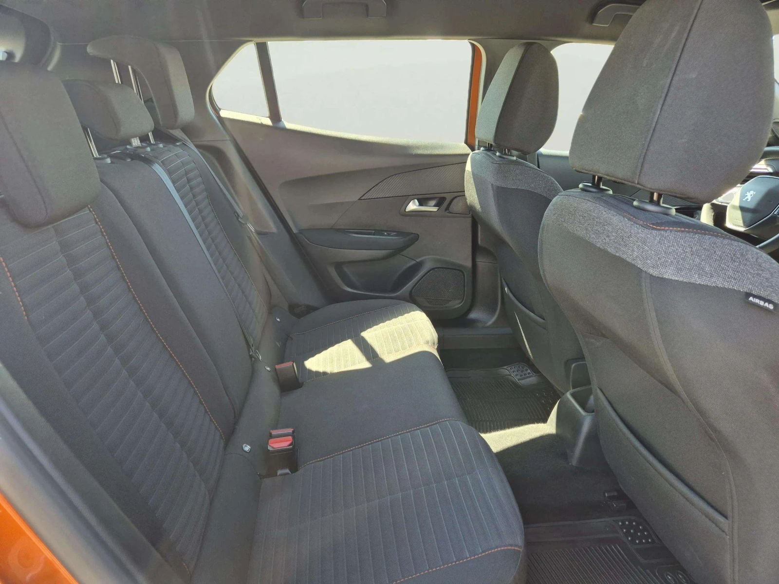 Peugeot 2008 1.2 I | Mobile.bg � ����������� 9