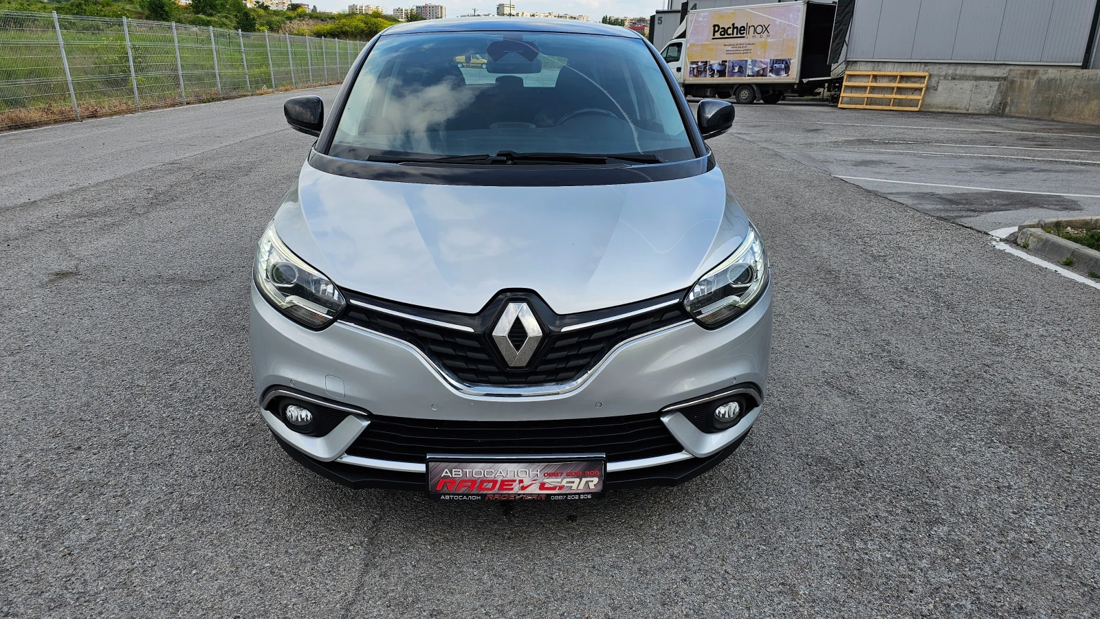 Renault Scenic 1.5DCI 6ск.FACE NAVI CAMERA EVRO6, снимка 8 - Автомобили и джипове - 54614529