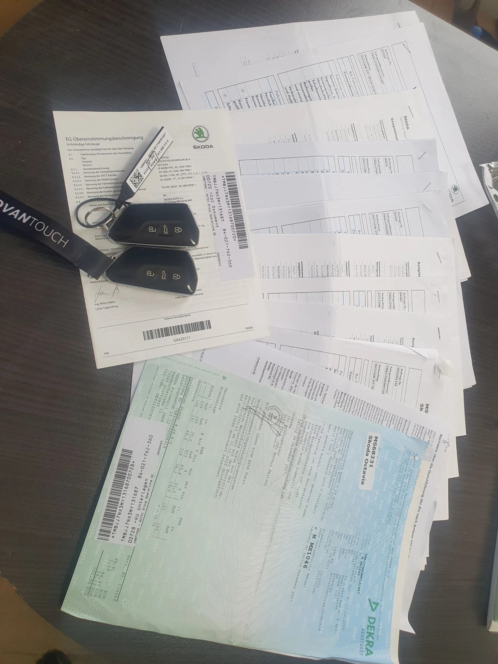 Skoda Octavia 2.0TDI FULL AUT NAVI HEAD UP KAMERA, снимка 17 - Автомобили и джипове - 54718435